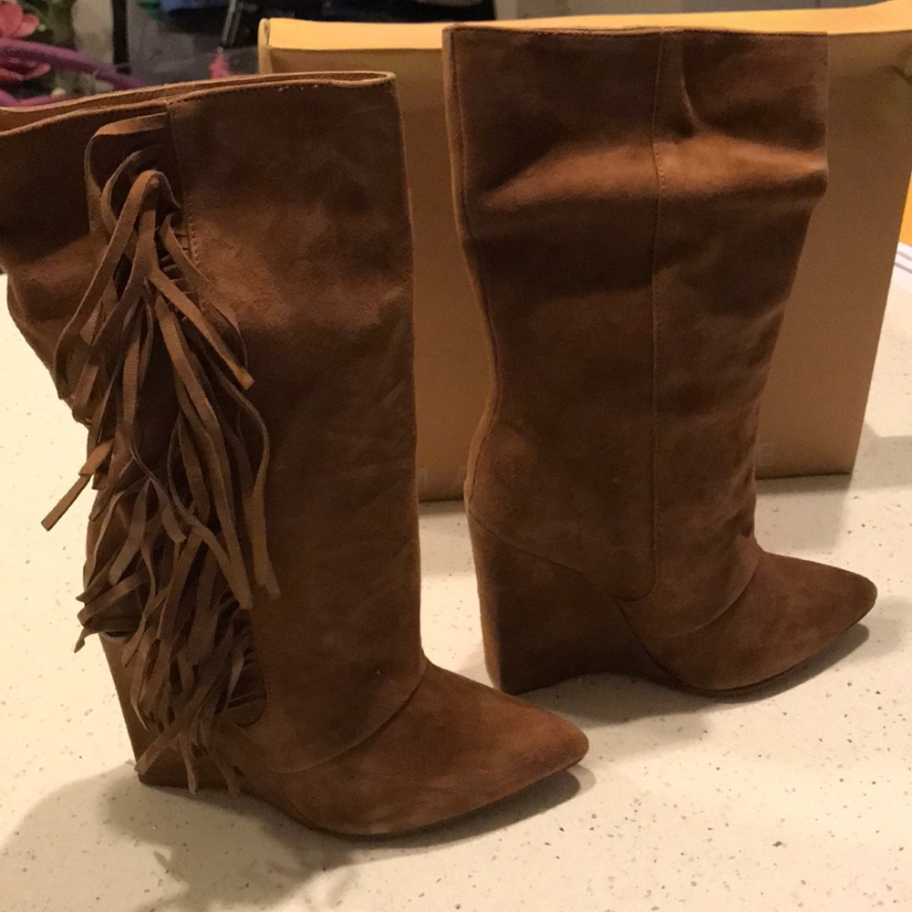 Fringe boot - Picture 3 of 8